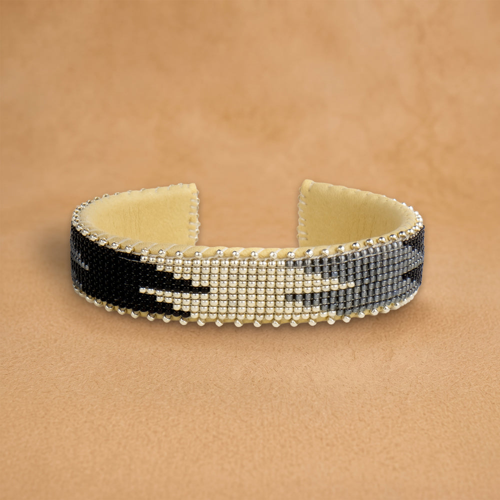 Coco Silver Small beaded cuff, white, grey and black flame pattern, handloomed by Navajo artisans in New Mexico
